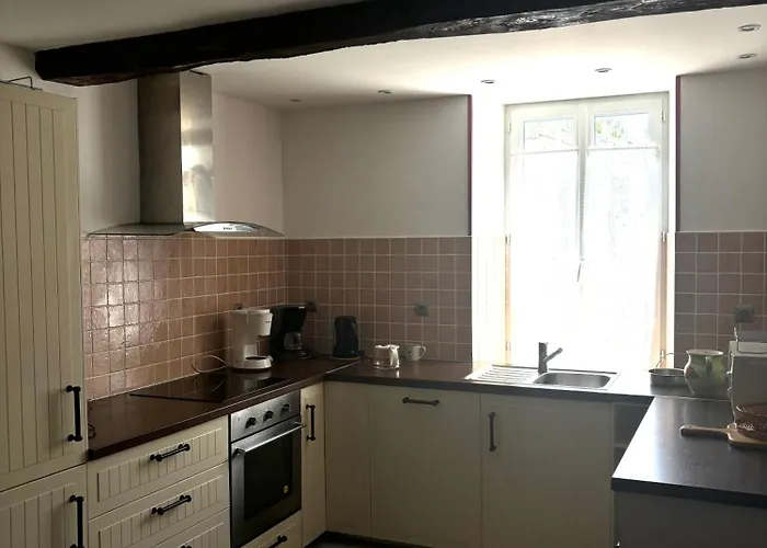 La Maison D'amelie Saint-Fort-sur-Gironde