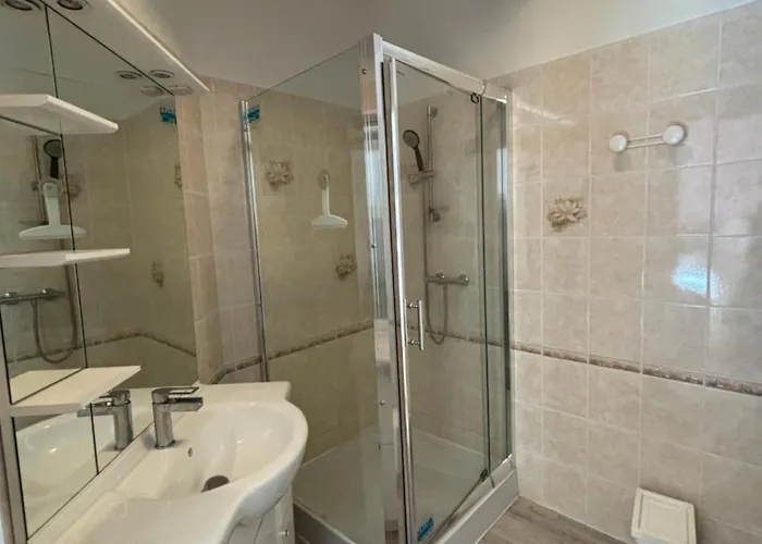 Holiday home La Maison D'amelie Saint-Fort-sur-Gironde